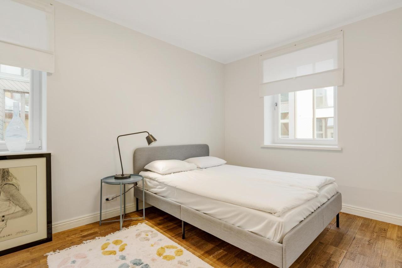 Apartament Charming 1Br In Superb Location, Free Parking & Wi-Fi Tallin Zewnętrze zdjęcie
